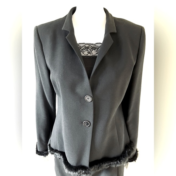 Zara Black Wool Blazer Black Fur Trims Two Buttons Front Closure US 10 - Picture 2 of 15